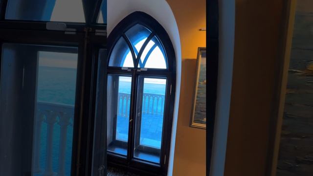 Визитная карточка Крыма! Замок Ласточкино гнездо 2024 смотреть онлайн