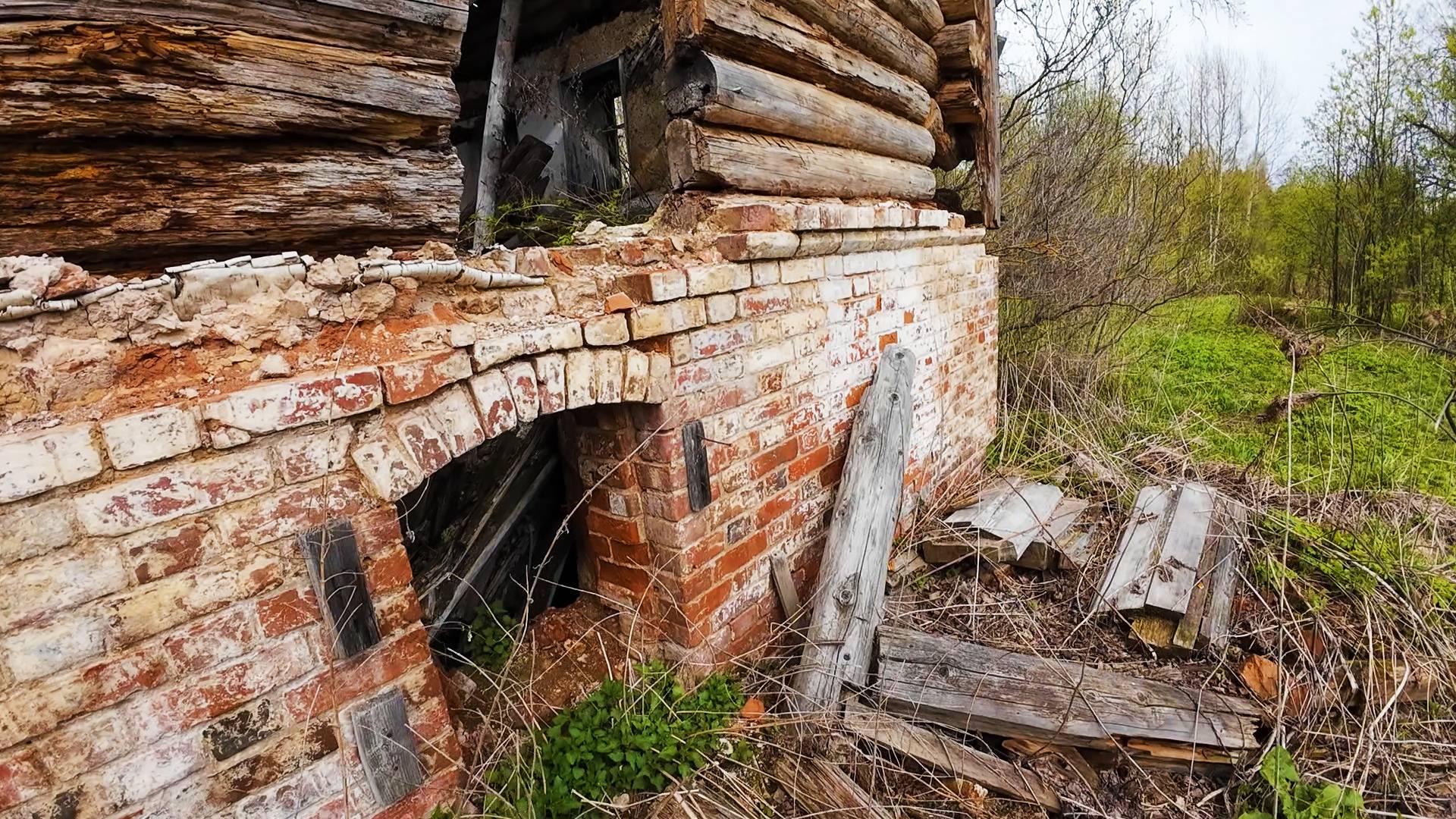 В таких местах и находят клады! Затерянный мир с богатой историей. Поиск с металлоискателем смотреть онлайн