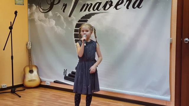 Таисия Ильичева (6 лет) - "33 коровы" смотреть онлайн