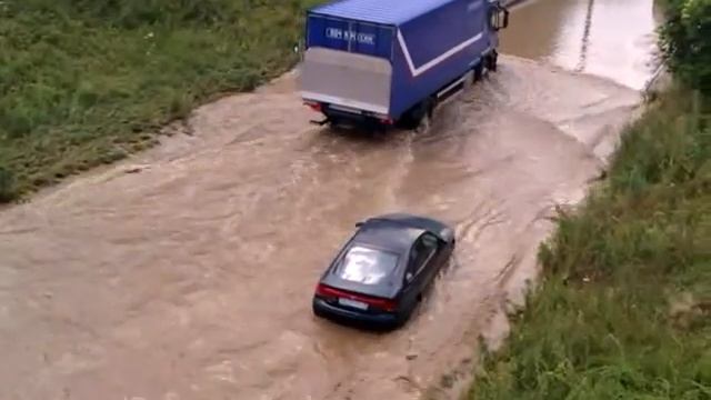 Шереметьево-аэропорт,на дороге,после грозы. смотреть онлайн