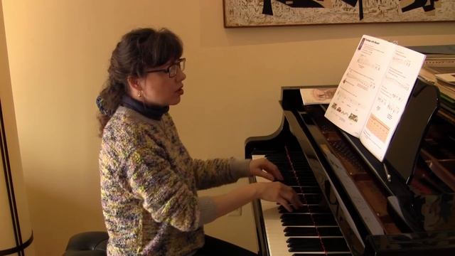 AIO 2B p. 50-54 How to play a C major octave scale and cadence смотреть онлайн