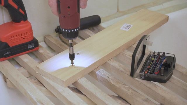 RedVerg — мелкие саморезы смотреть онлайн