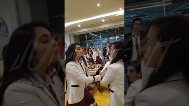 Kardeşlerim Kamera Arkası Eski (4.Bölüm) смотреть онлайн