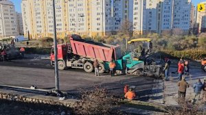 Столетовский проспект. Началась укладка финишного слоя асфальтобетона
