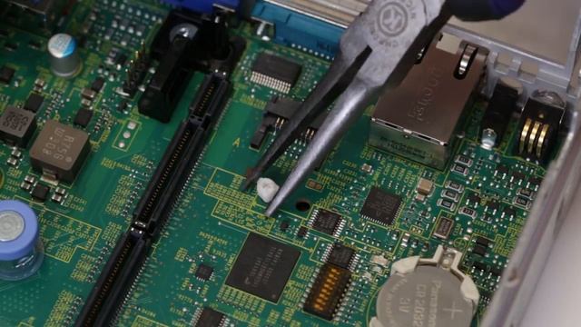 Установка модуля TPM (Trusted Platform Module) на Dell PowerEdge R640 смотреть онлайн