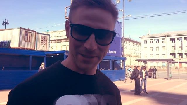 VLOG: Mercedes с Костей. Питер. Научные нубы) смотреть онлайн