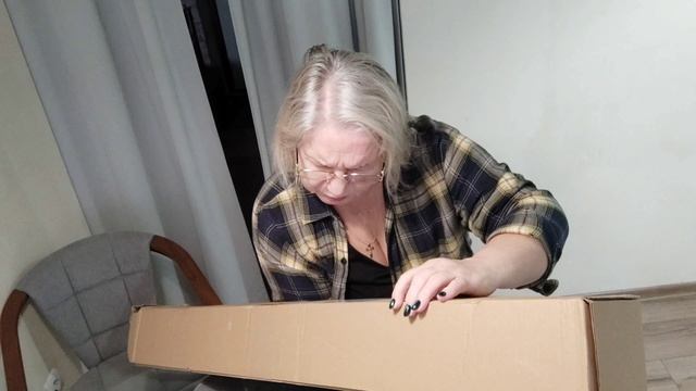 Дождалась посылку из Москвы с фото обоями. смотреть онлайн