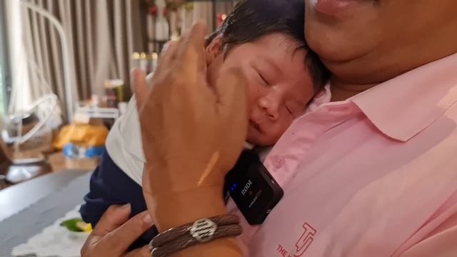 Bố Bỉm #14: Hôm nay đầy tháng con Tiger diện đồ chờ cô chú tới tặng quà từ sáng sớm ạ ! смотреть онлайн