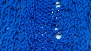 АЖУР НА ВЕТОЧКАХ