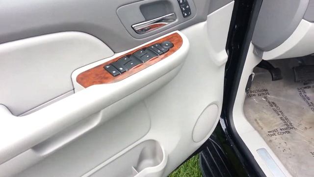 2009 Chevrolet Suburban LTZ at Vandevere Chevy! смотреть онлайн