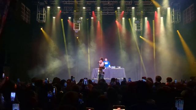 pH-1 - Homebody | Orlando 23.02.07 | About Damn Time Tour смотреть онлайн