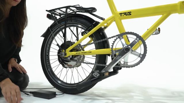 TRIS BIKE: how to recharge the batteries смотреть онлайн