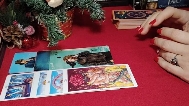 Таро прогноз на неделю: 16-22 декабря 2024 ✨🎄 по знакам зодиака смотреть онлайн