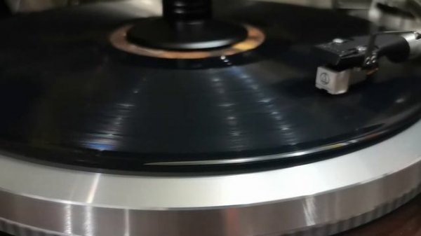 Technics SL-M2 Turntable
