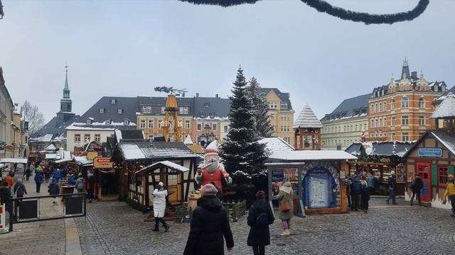 С Новым годом смотреть онлайн