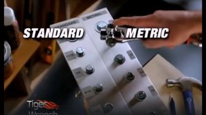 Один ключ на 8 размеров. Крутит всё и под любым углом.