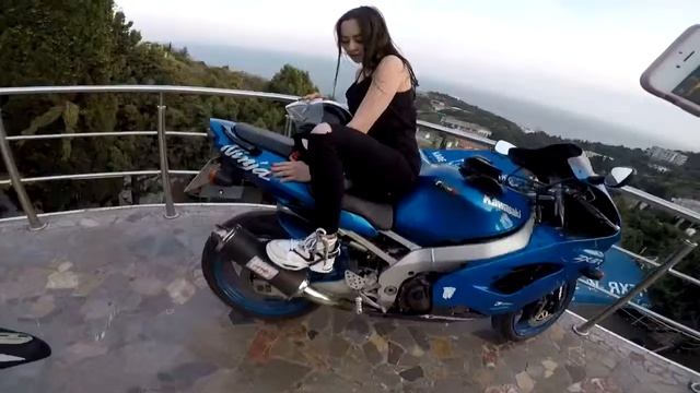 Оу Детка дай мне огня смотреть онлайн