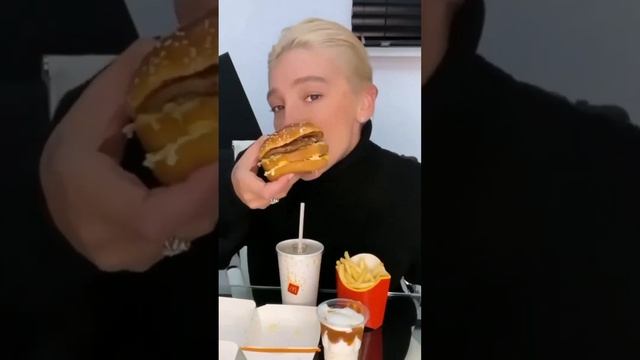 Ивлеева сварила свинку🤯 смотреть онлайн