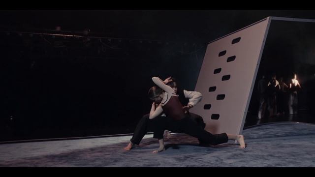 Sabrina Carpenter - Espresso смотреть онлайн