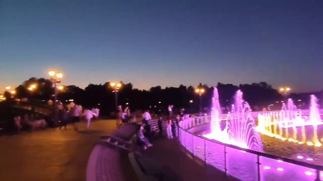 ВОДА, ЗЕМЛЯ, ЭФИР, ОГНИ. ПАРАД СТИХИЙ В ЧУДЕСНОМ ПАРКЕ. смотреть онлайн