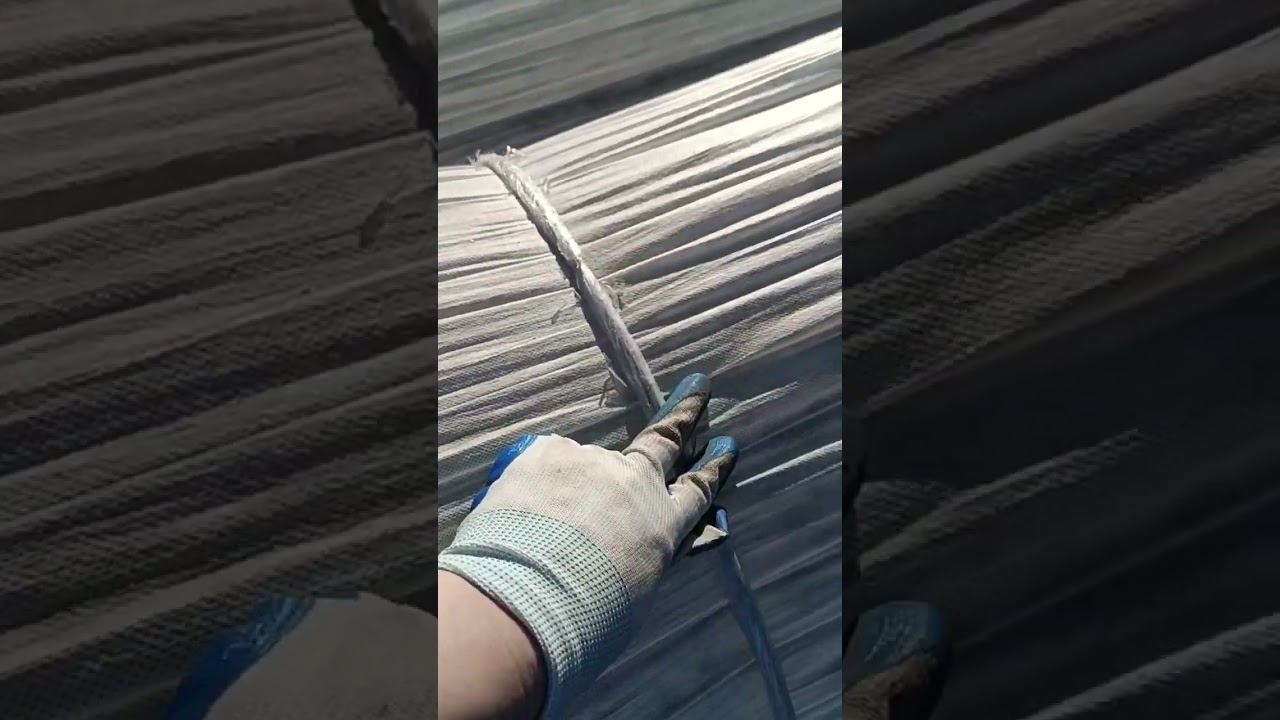 Накрываем клубнику в тоннели #shots смотреть онлайн