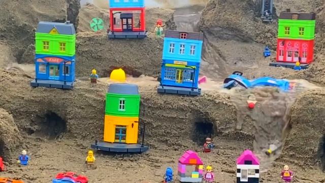 МОЩНЫЙ ПРОРЫВ ВОДЫ.LEGO CITY.SAND CITY.LEGO DAM BREACH.LEGO CITY. смотреть онлайн
