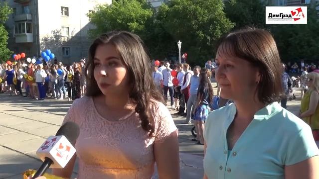 Димитровградские выпускники "Взлетной полосой" остались довольны смотреть онлайн