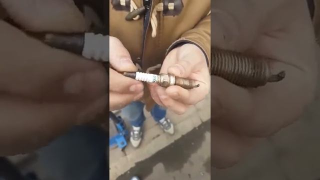 Неисправна свеча зажигания 2 смотреть онлайн