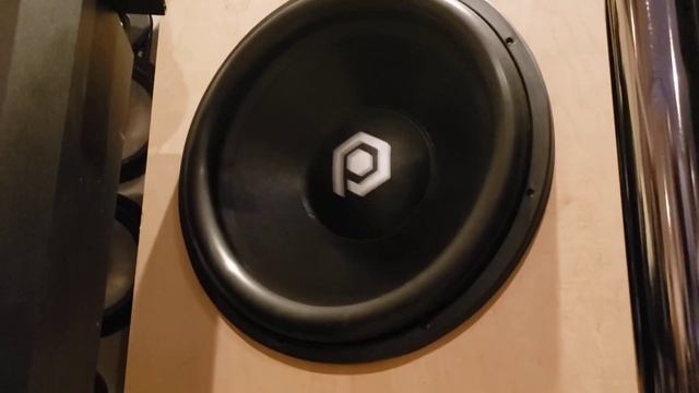 6000 Watt Subwoofer Flex,HDX318 18" on Crown XLS 2500,2000 and 1500 Drivecore Amplifiers смотреть онлайн
