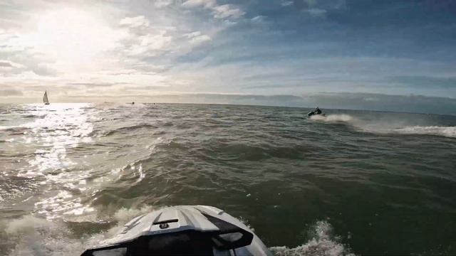 Jet Ski...en novembre смотреть онлайн