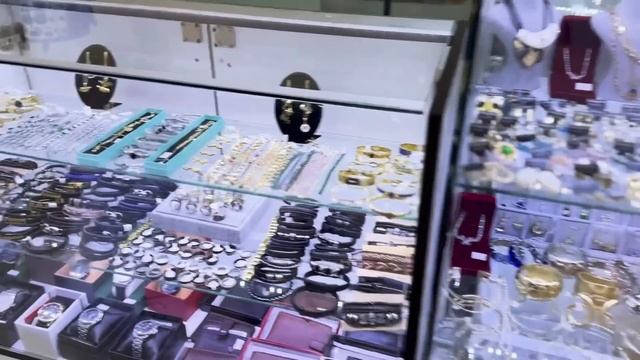 Влог из Батуми / ШОПИНГ ПО МАГАЗИНАМ / ПОКУПКИ НА ОСЕНЬ смотреть онлайн