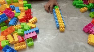 Делаем Пассажирский Самолет! ЛЕГО КОНСТРУКТОР  - Разнообразие кубиков лего! Играем вместе с детками!