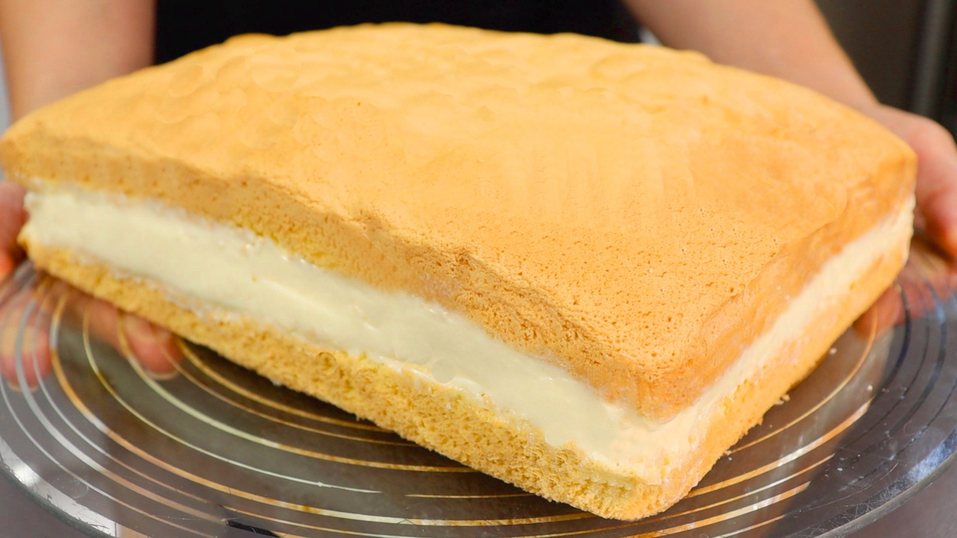 Рецепт классического бисквита и вкусного заварного крема. Торт на любой праздник смотреть онлайн