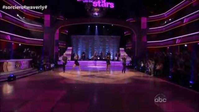 Selena Gomez Hit The Lights HD смотреть онлайн