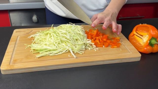 Український борщ з пампушками і часниковим соусом! Простий рецепт, смачного борщу! смотреть онлайн