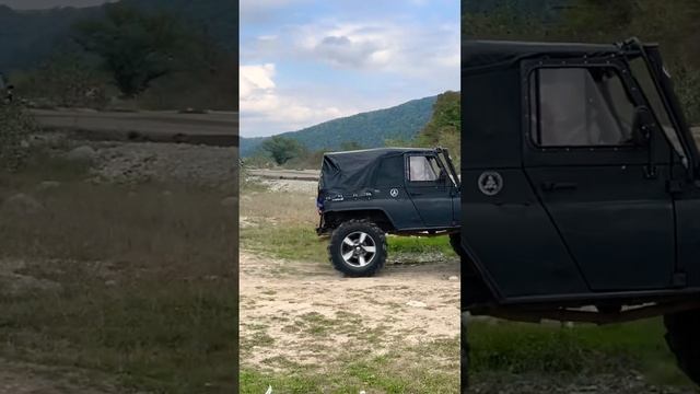 Монстры бездорожья приехали на маршрут в КБР #skrdoffroad #4х4 #offroad смотреть онлайн