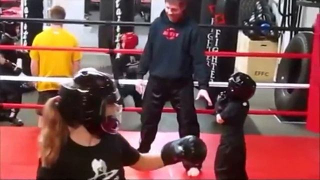 Victory (feat. The Notorious B.I.G. & Busta Rhymes) смотреть онлайн