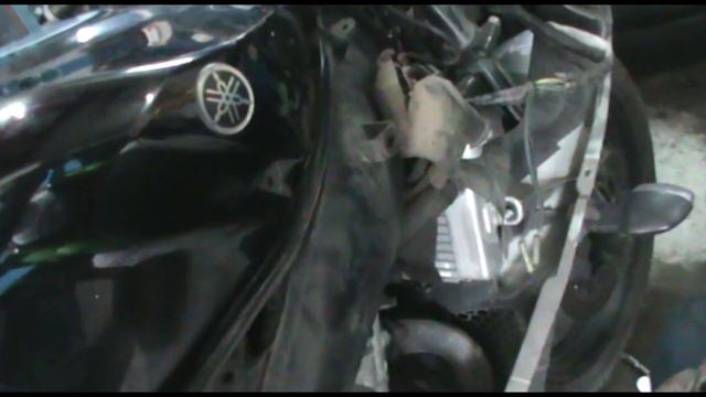 DIY|Motorcycle radiator coolant | Yamaha R15 V2.0 radiator coolant change смотреть онлайн