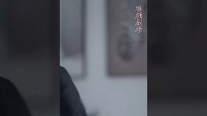 Бедная девушка соглашается выйти замуж за инвалидного CEO, чтобы расплатиться, и он влюбляется в