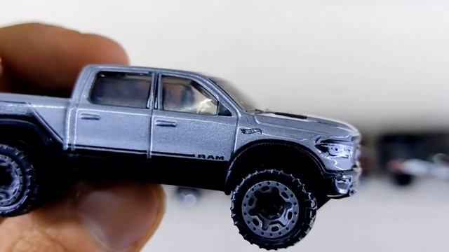 Hot Wheels Ve Matchbox Arabalar | Toplu Kutu Açılımı #9 (arazi Canavarları)