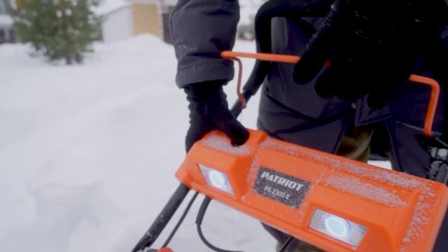 Снегоуборщик электрический PATRIOT PS 2300Е смотреть онлайн