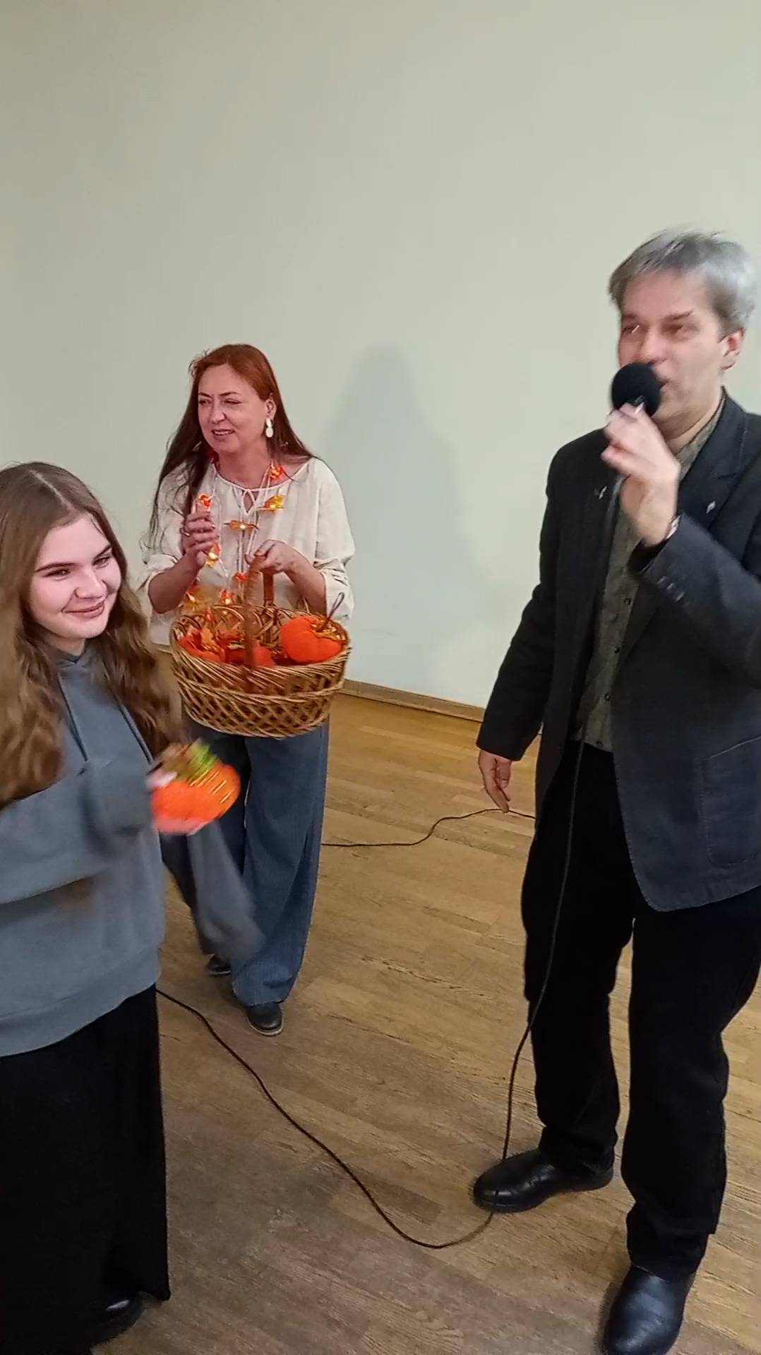 Розыгрыш вязаных тыкв смотреть онлайн