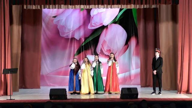 Театр песни "Звонкие голоса" - Бабушки-старушки смотреть онлайн