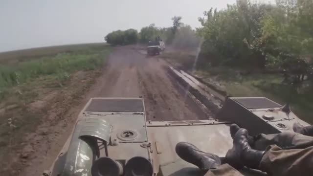 ПЕСНЯ ПРО СВО.БУМАЖНЫЙ САМОЛЕТ'