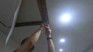 Как сделать красивый люк на чердак в натяжном потолке