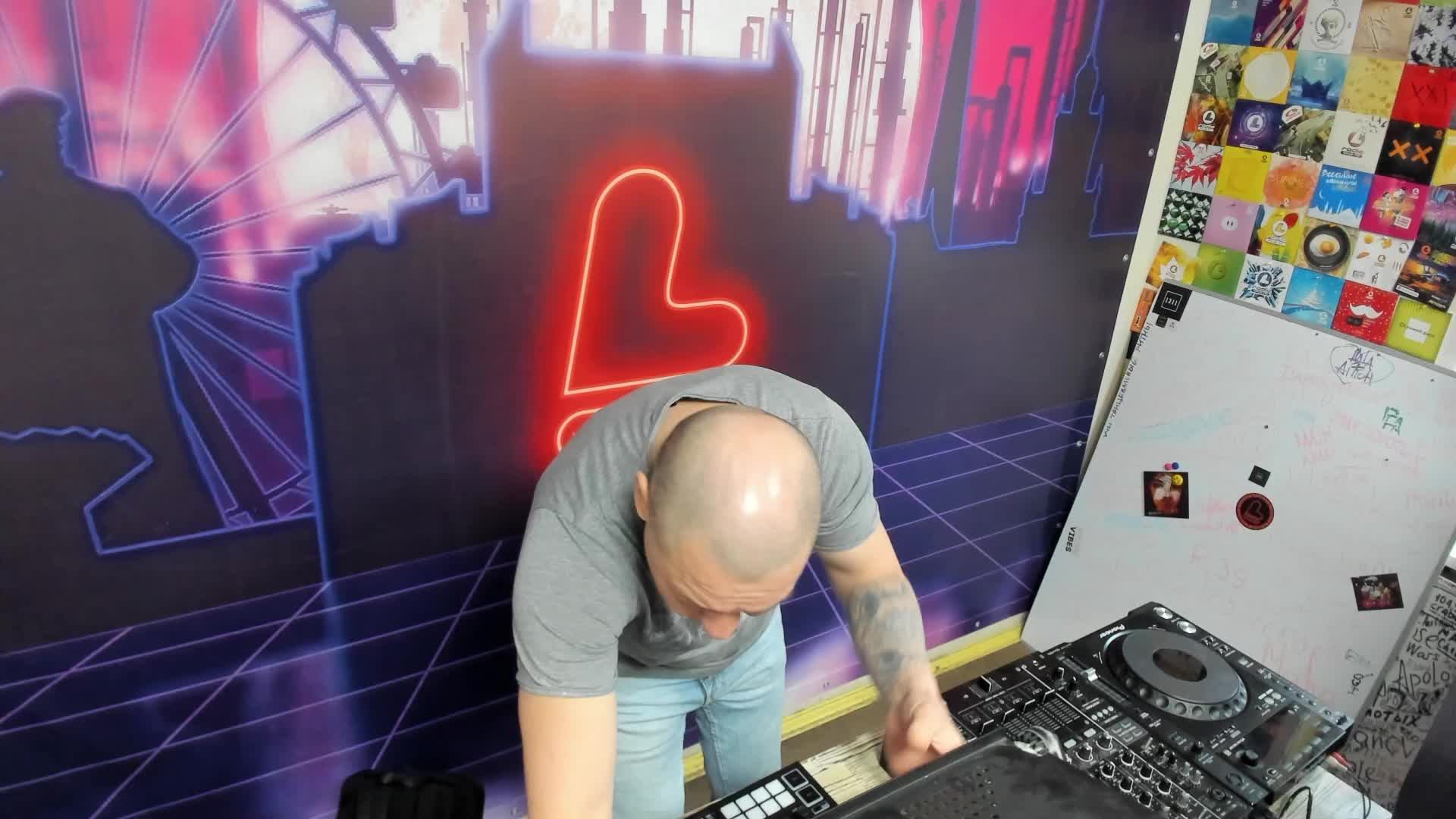 Живые игры 16.12.24 смотреть онлайн