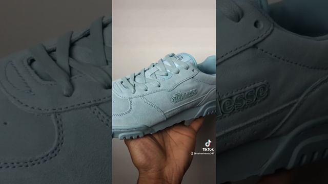 KingOfTrainers x Ellesse Tanker collab 👑 #sneakers #ellesse смотреть онлайн