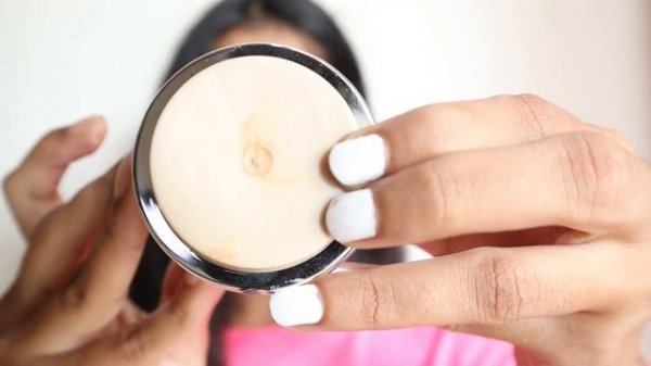 Colorbar Amino Skin Radiant Foundation Review And Demo | Samiksha K