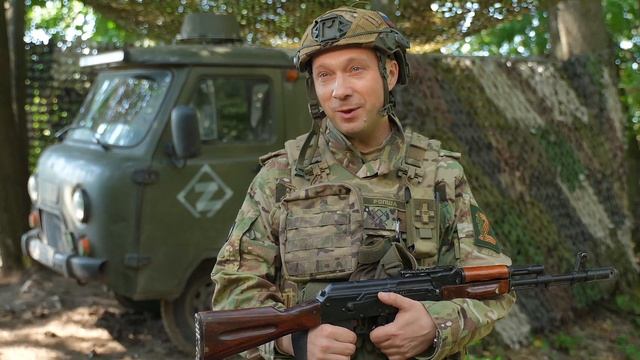 Настоящий мужчина не может оставаться в стороне, когда его Родине угрожает опасность! смотреть онлайн