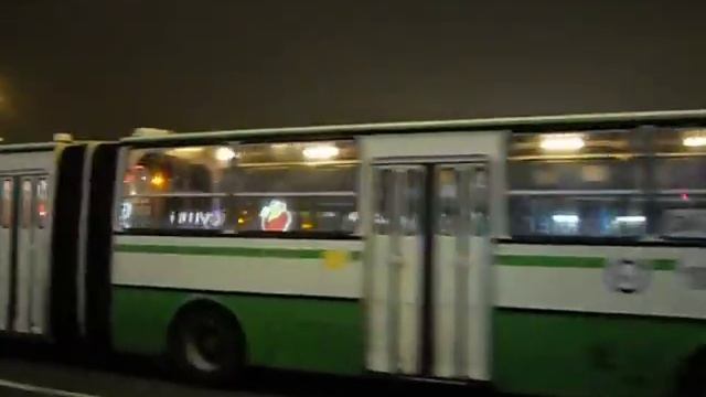 Ikarus 280 u metra Tiopłyj Stan / Икарус 280 у метро Тёплый Стан смотреть онлайн